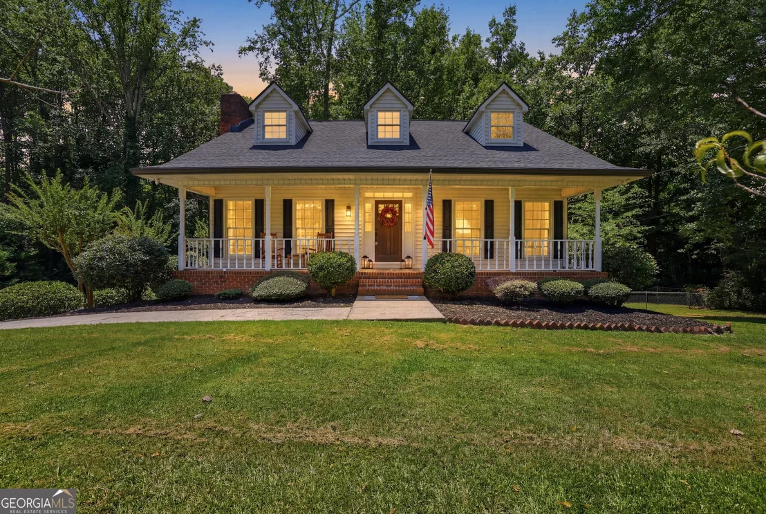 Photo of 579 Wesley Circle