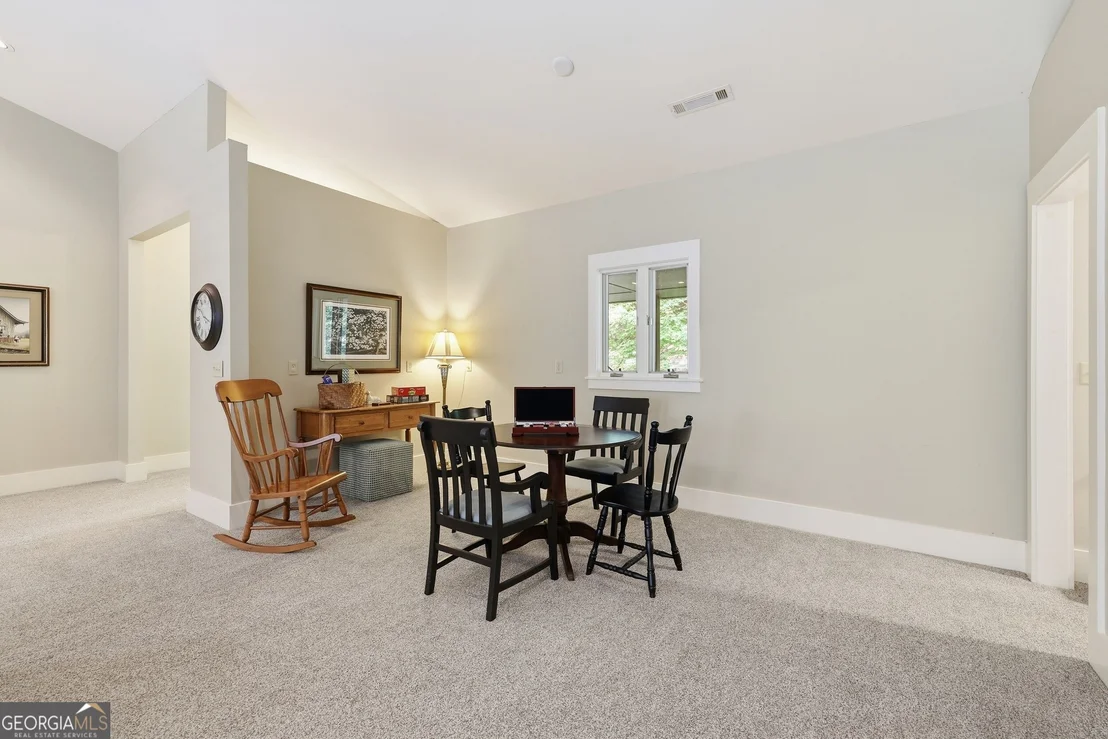 Photo of 160 Ridgepole Drive