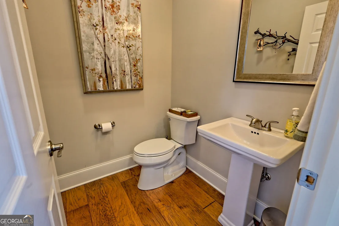 Photo of 916 Arbor Drive