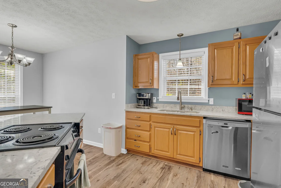 Photo of 415 Ivory Drive