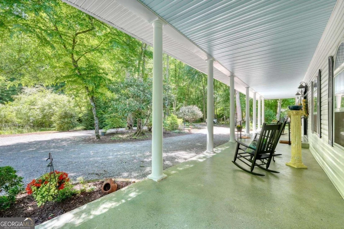 Photo of 198 Riverbend Drive