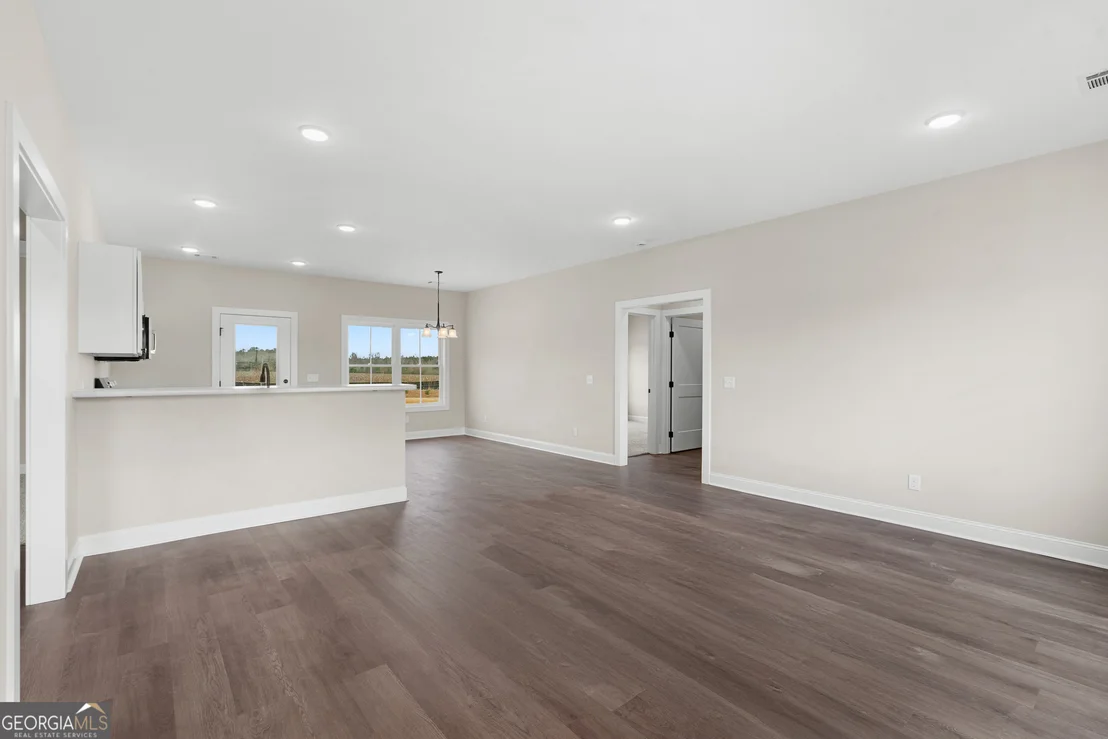 Photo of Unit LOT3 at 105 Landmark Circle