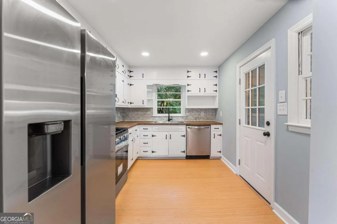 Photo of 140 Northcrest Drive