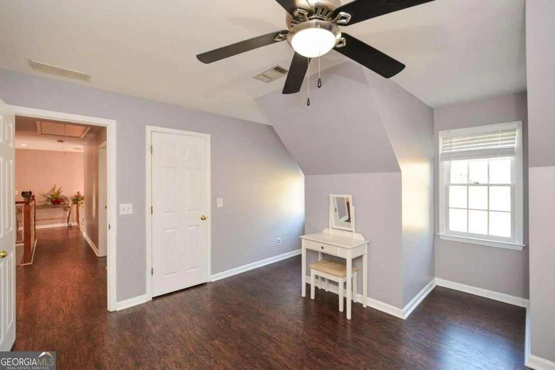 Photo of 5045 Southern Trace Drive