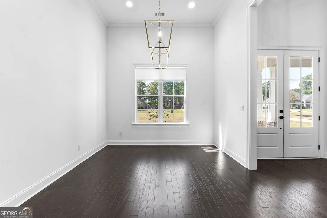 Photo of 207 Yale Circle