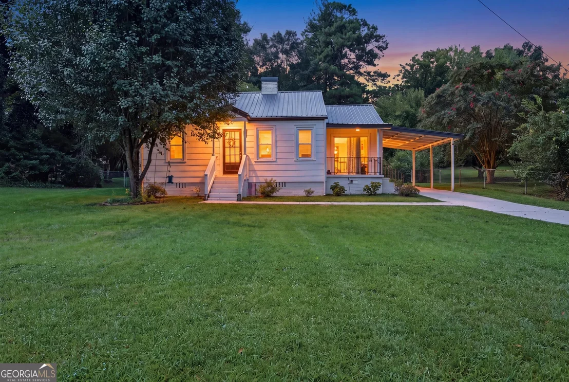Photo of 119 Parkway Drive
