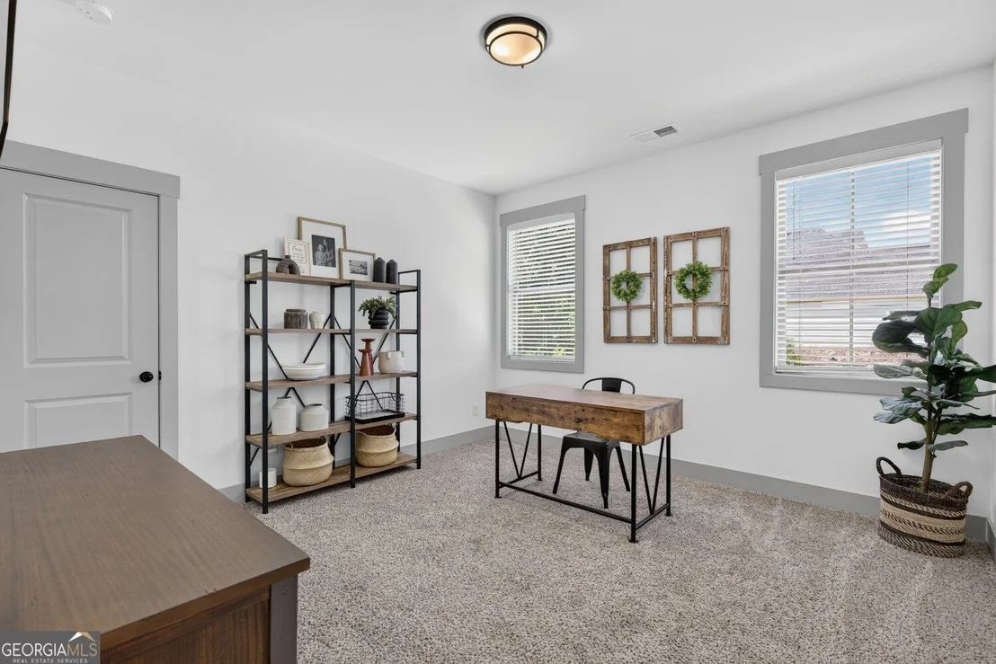 Photo of 417 Fox Valley Drive