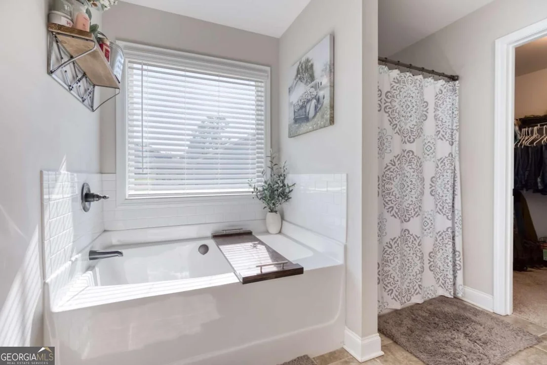 Photo of 1712 Whitlock Lane