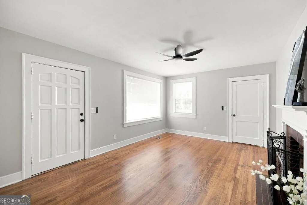 Photo of 1095 Mimosa Drive