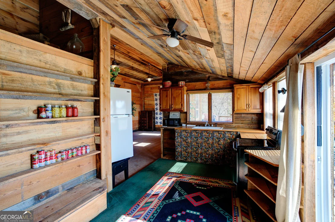 Photo of 5192 Wolffork Road