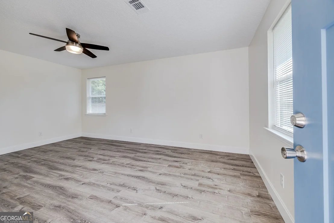 Photo of 308 E 4th Street