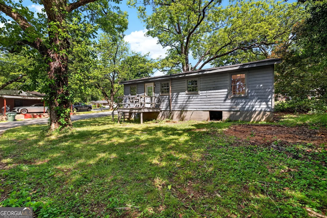 Photo of 5137 Eberhardt Street NW