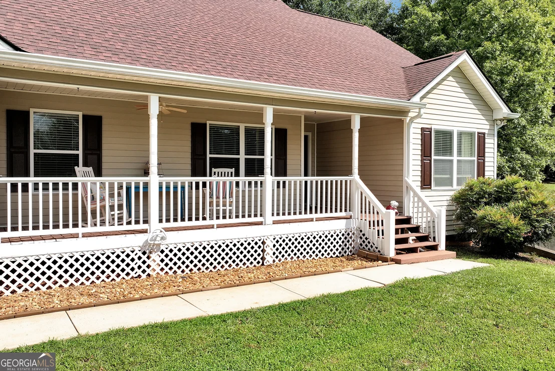 Photo of 817 Bluejay Way