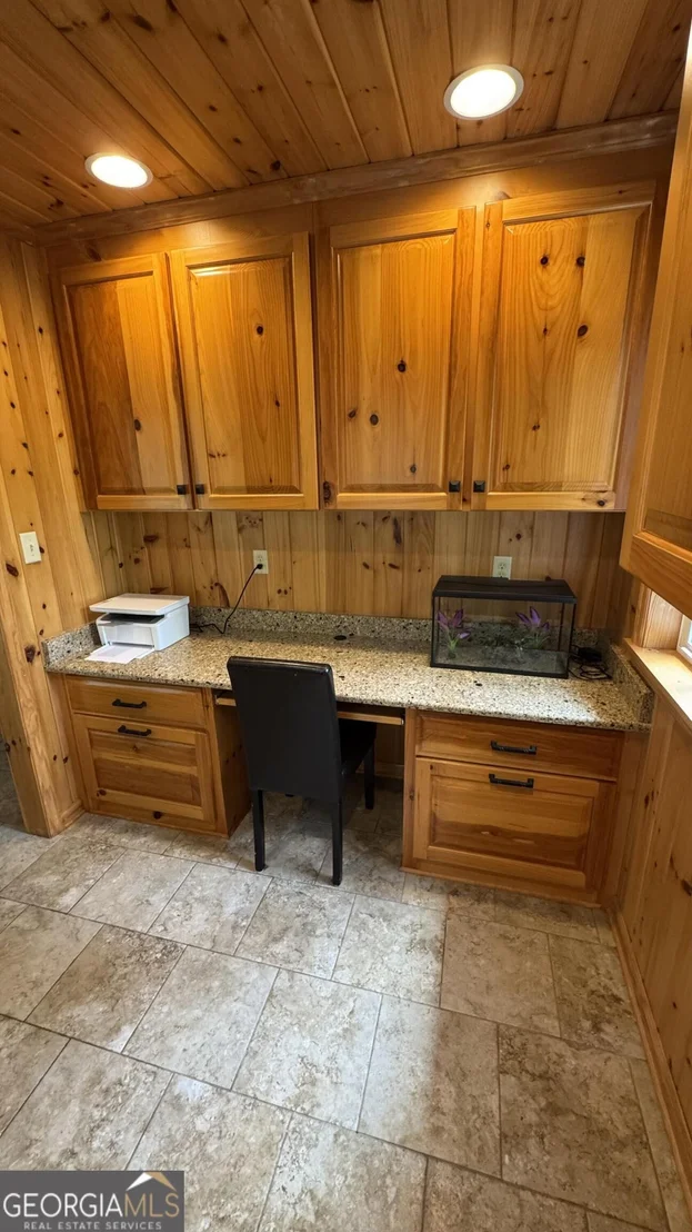 Photo of 355 Summerhill Road