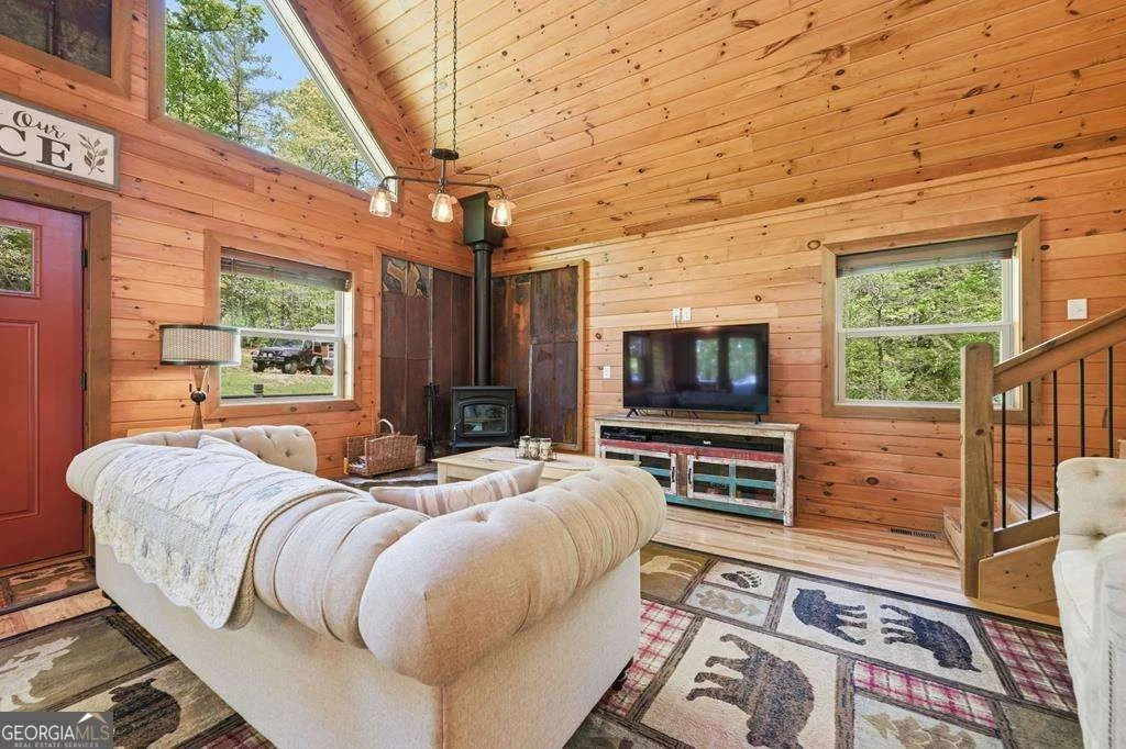Photo of 106 Roaring Creek Lane