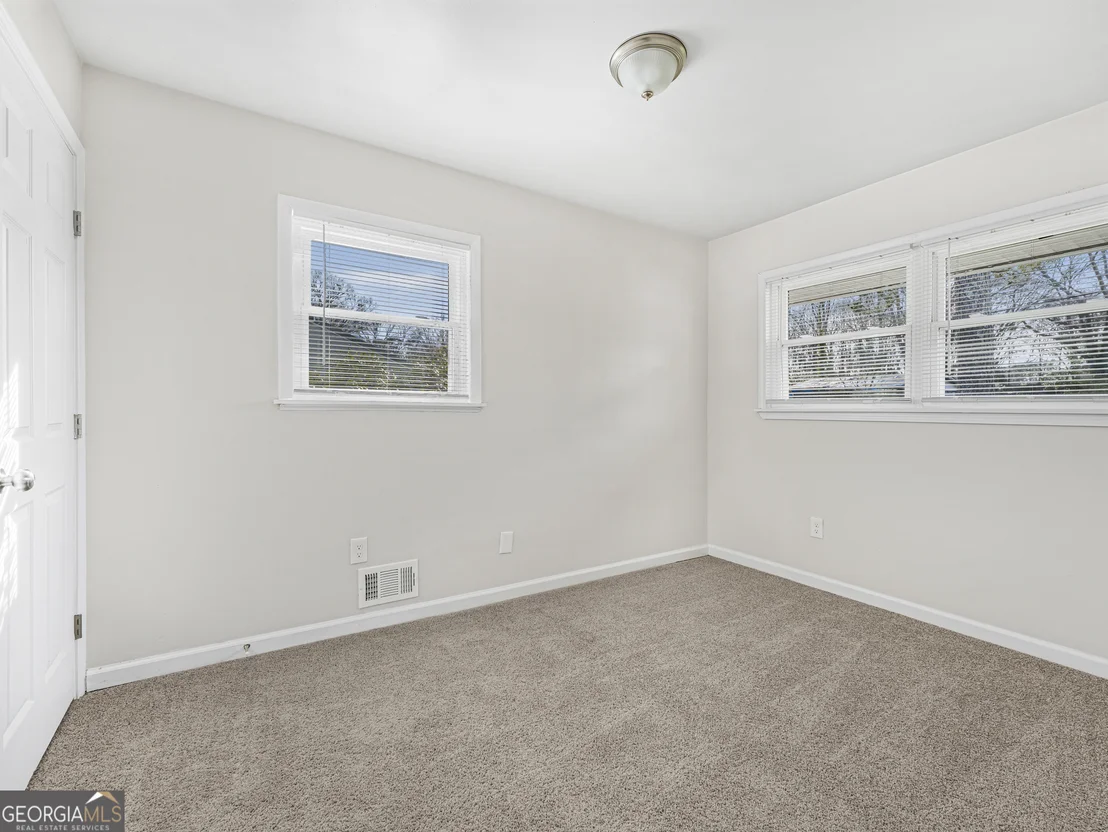 Photo of 7288 Howard Circle