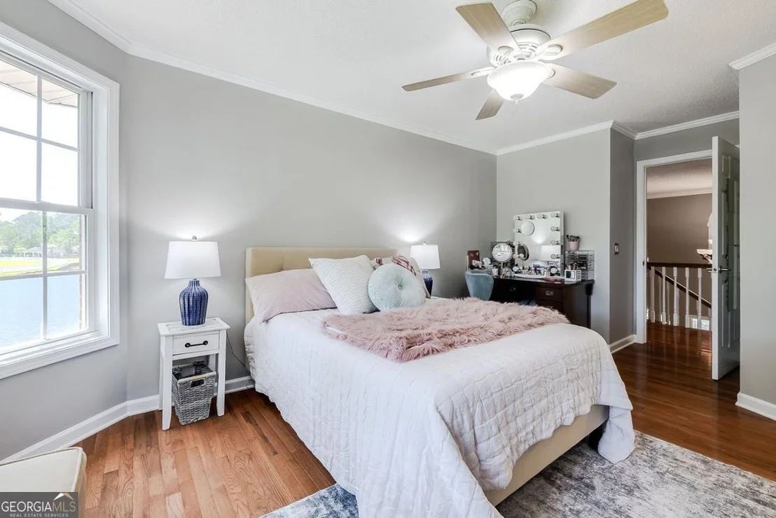 Photo of 152 Cambridge Drive
