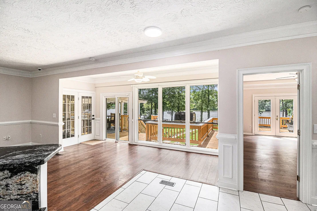 Photo of 96 Pointe View Court