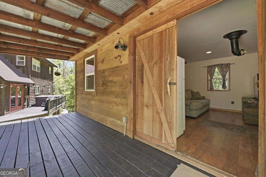 Photo of 106 Roaring Creek Lane