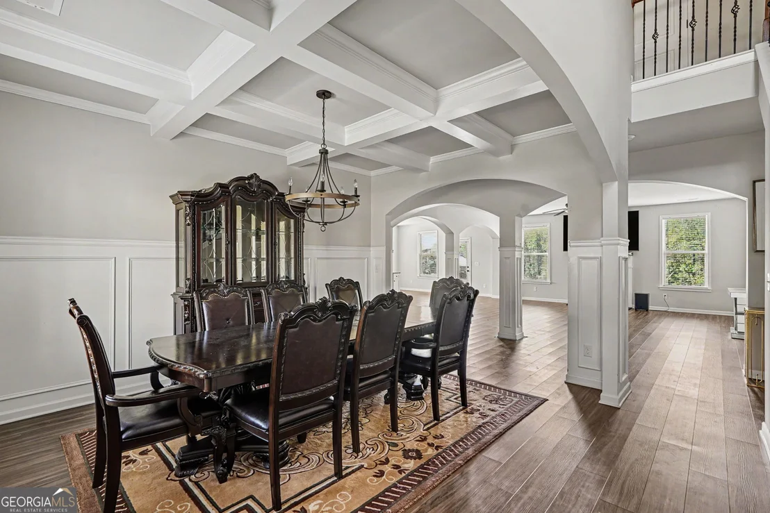 Photo of 945 Mystic Way