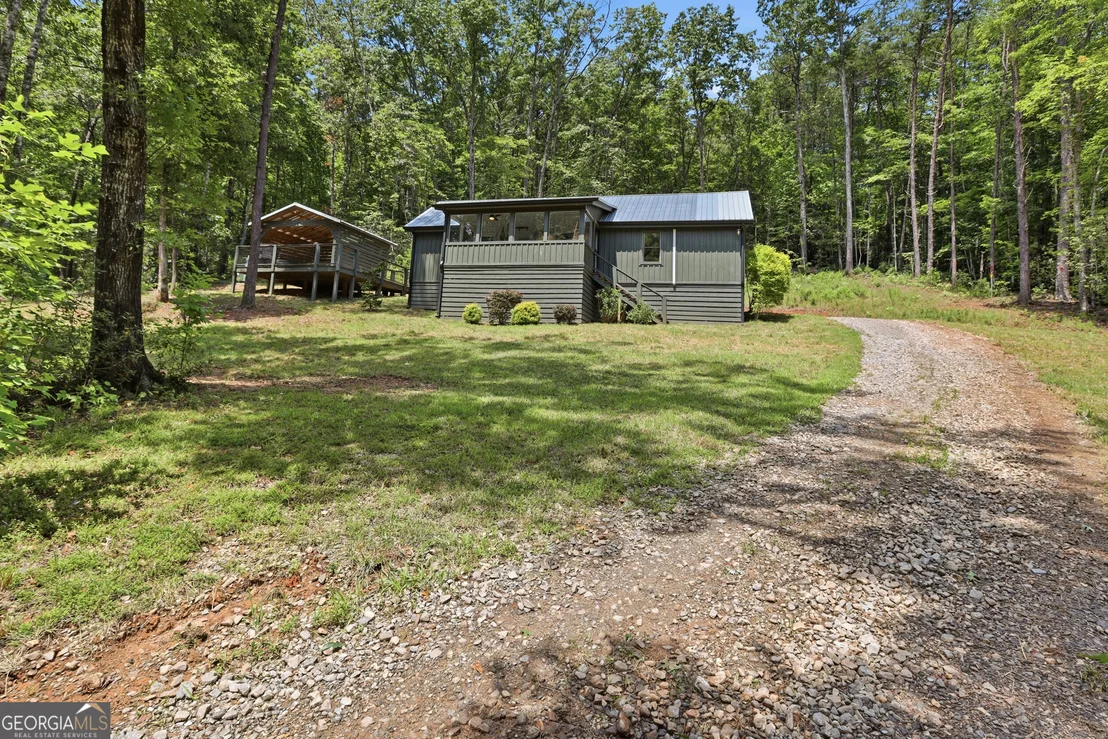 Photo of 121 Waterfalls Way