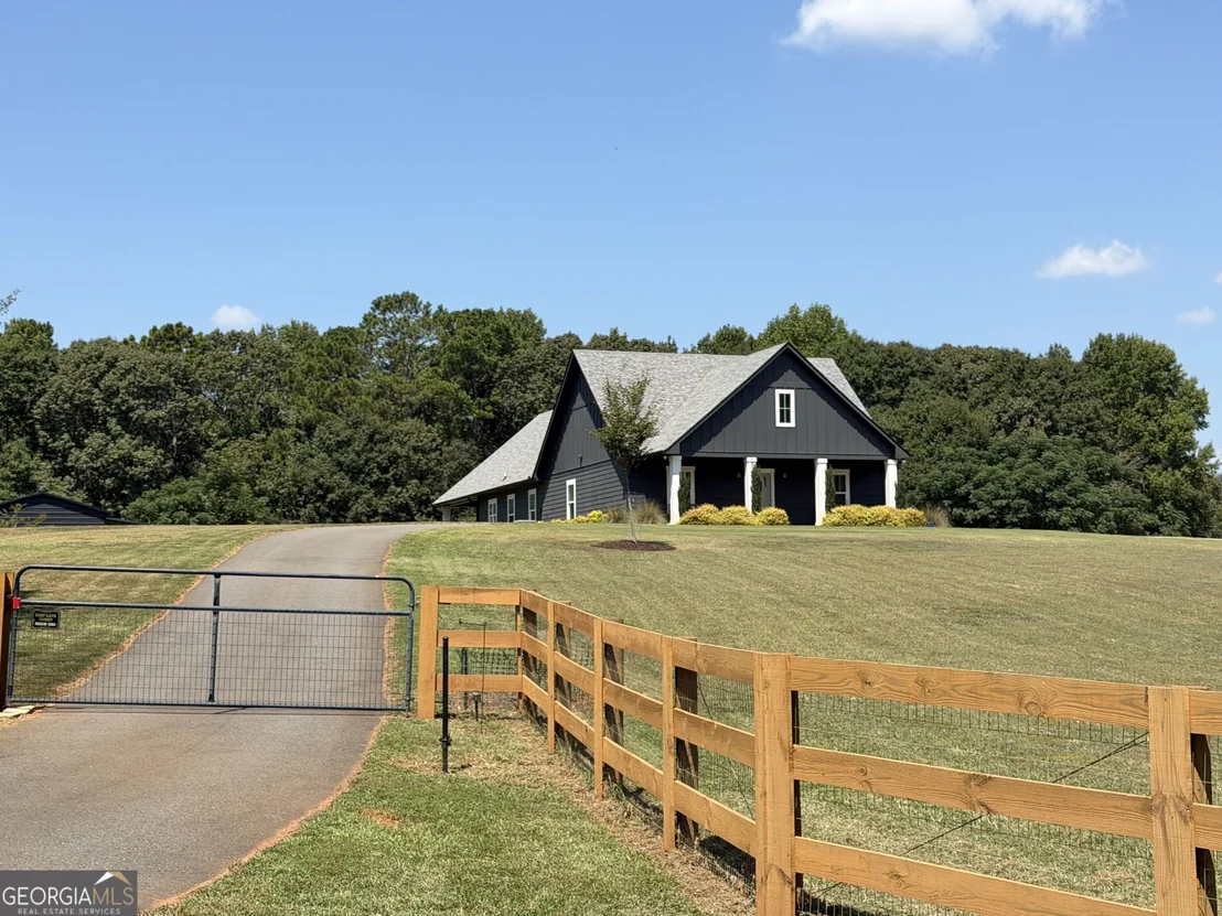 Photo of 300 Cook Road