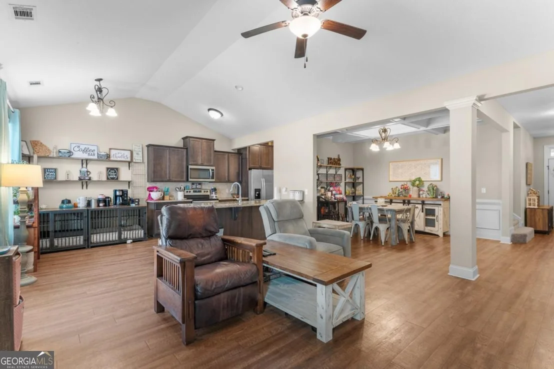 Photo of 161 Laguna Way