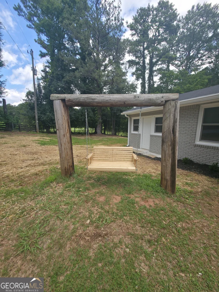 Photo of 853 Moon Bridge Road
