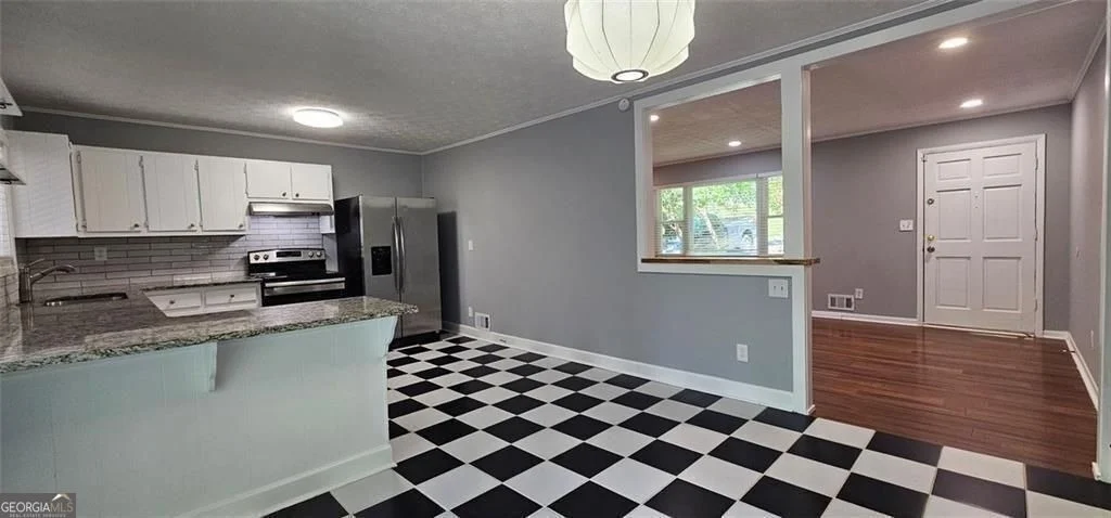 Photo of 1096 De Leon Court