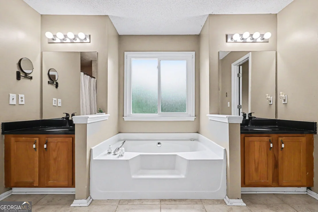 Photo of 7947 Ponderosa Trace