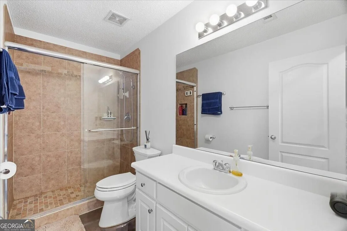 Photo of 1256 Clearwater Drive