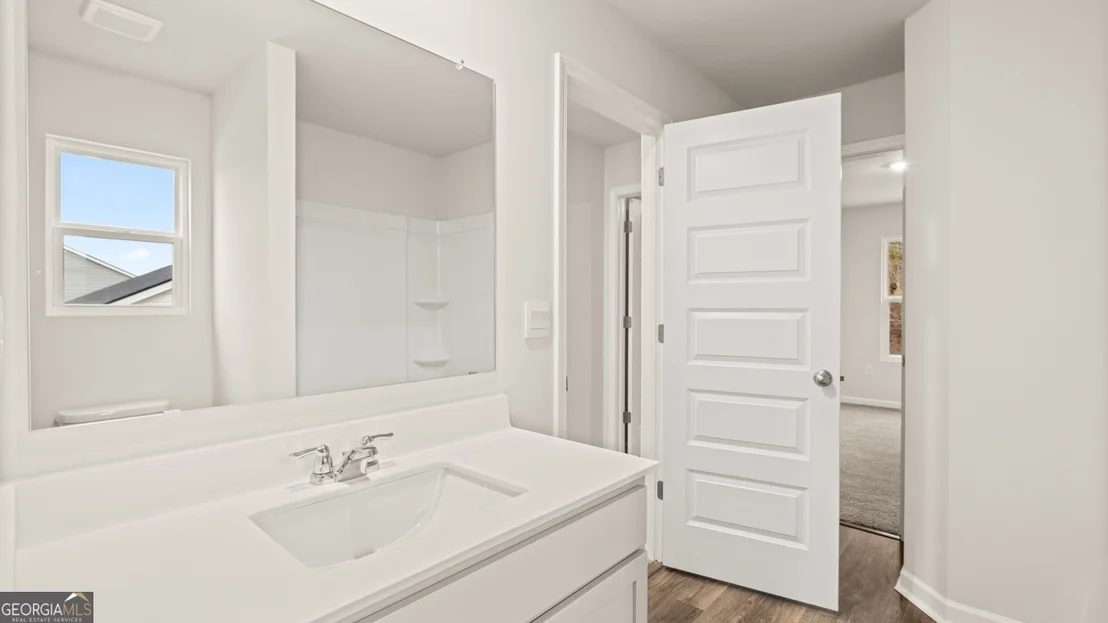 Photo of 497 Abbott Road