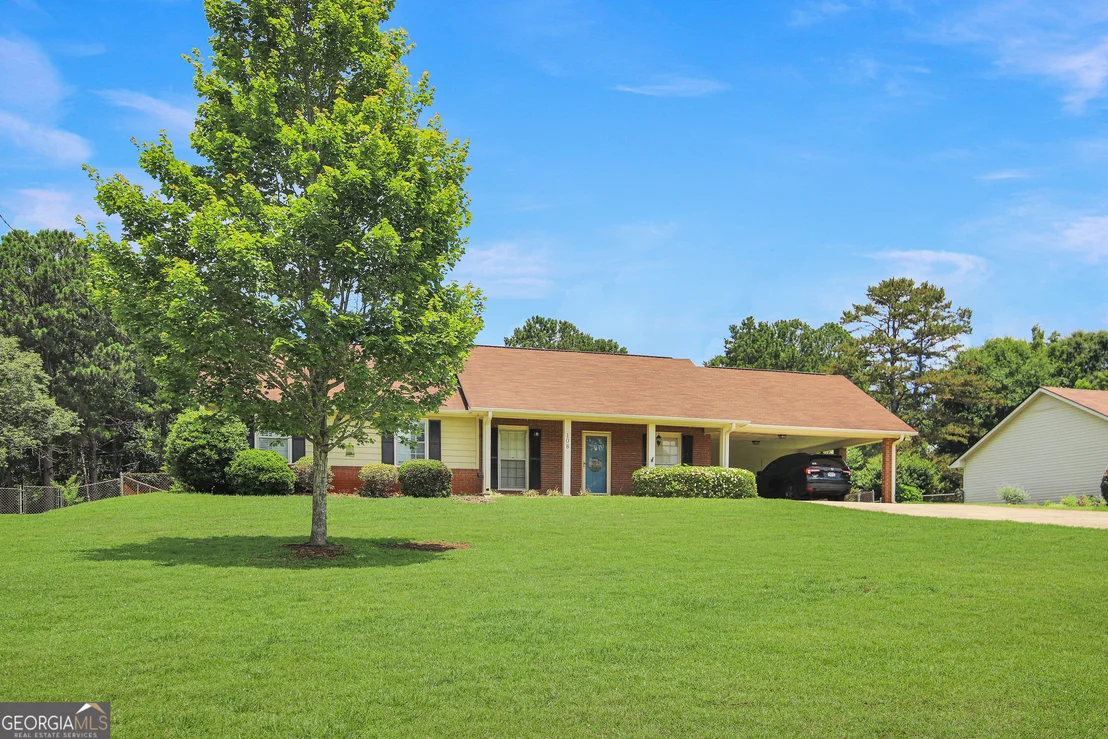Photo of 108 Meadownland Trail