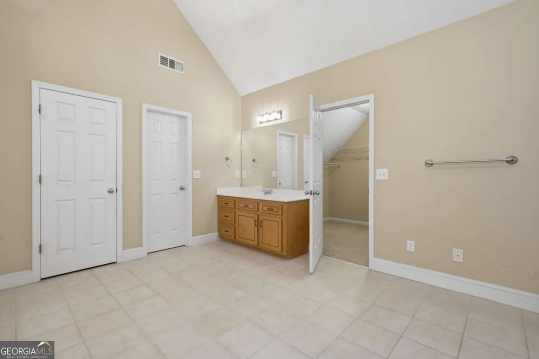 Photo of 306 Sheridan Place