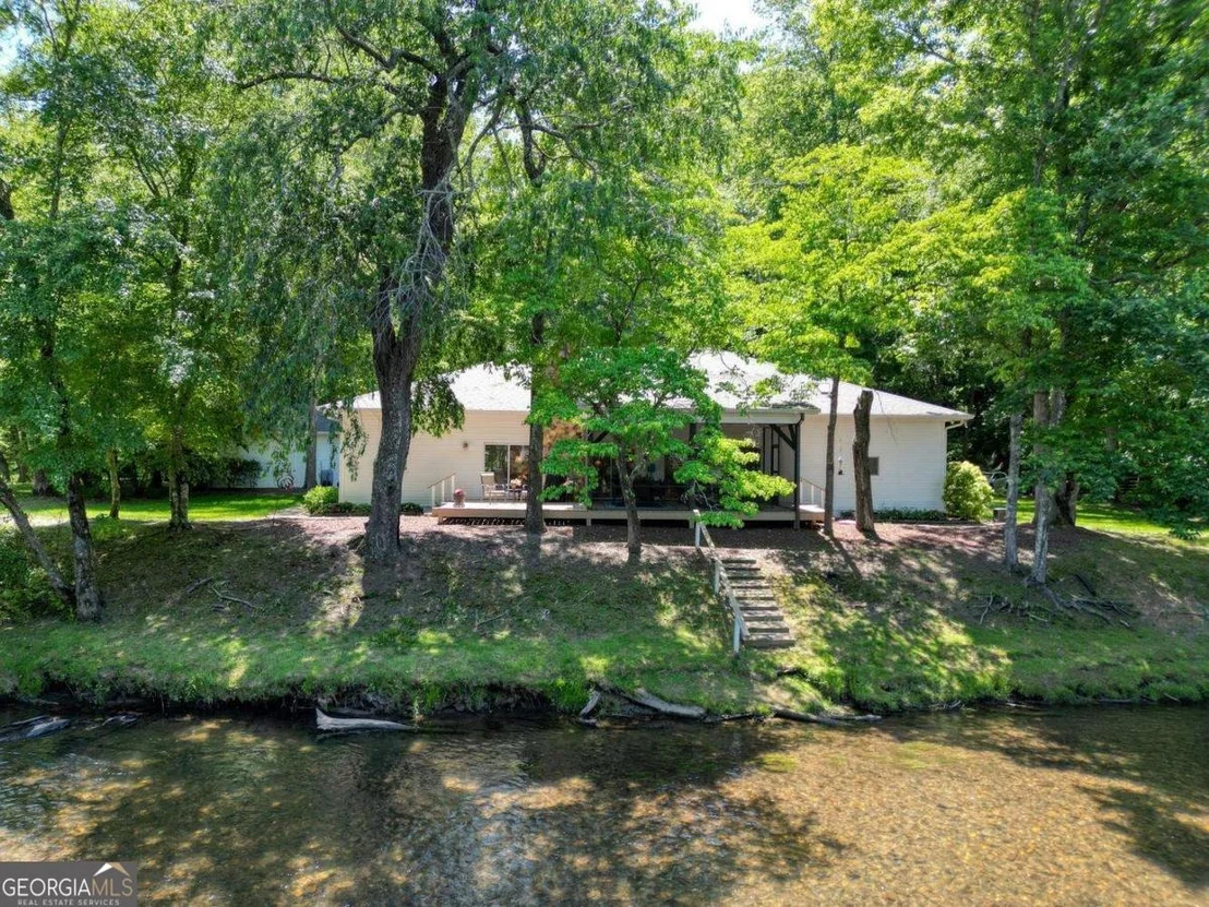 Photo of 198 Riverbend Drive