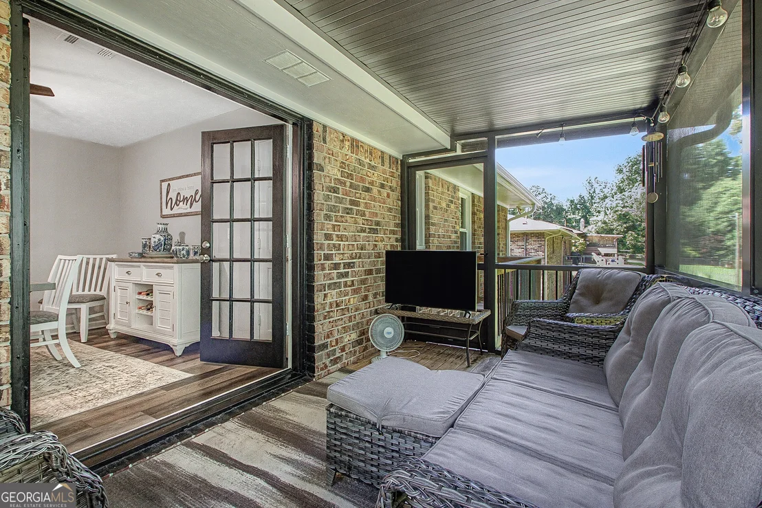 Photo of 27 Lynhaven Drive