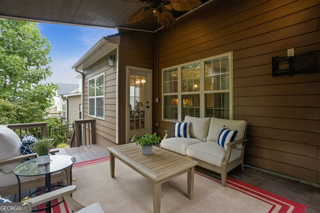 Photo of 423 Crestmont Lane