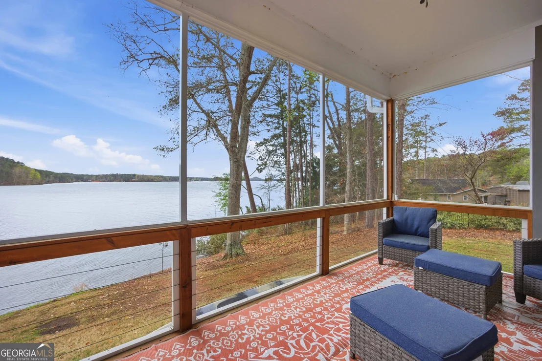Photo of 1077 LEE ROAD 370
