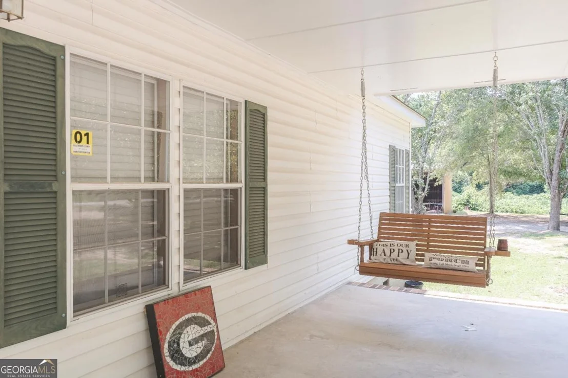 Photo of 3060 Centerville Road