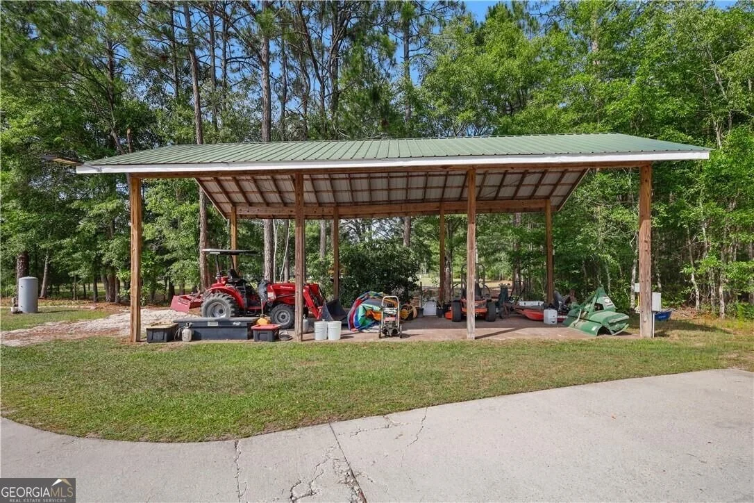 Photo of 3158 Midland Road