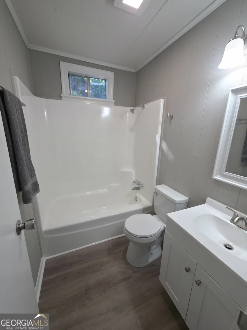 Photo of 170 Kennedy Circle