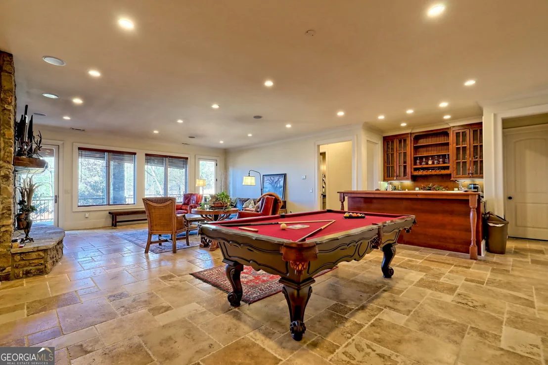 Photo of 689 Waterfall Drive