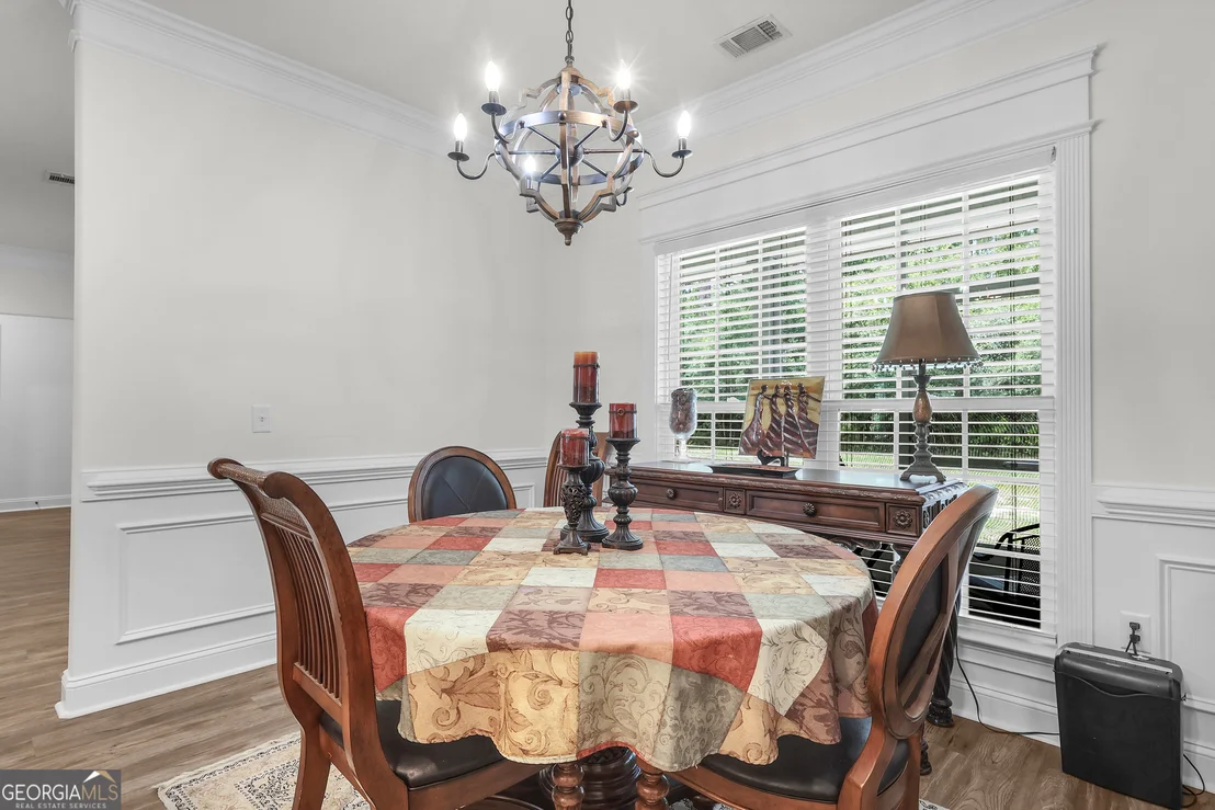 Photo of 166 SE Baker Field Lane