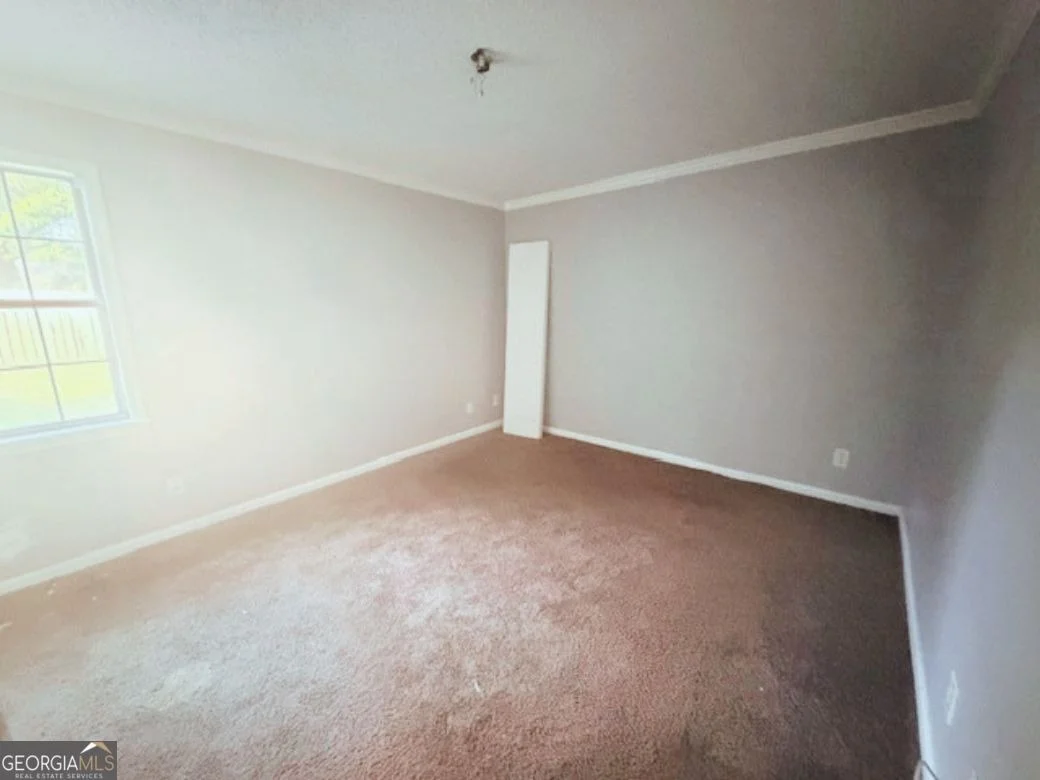 Photo of 7 Oak Ridge Circle