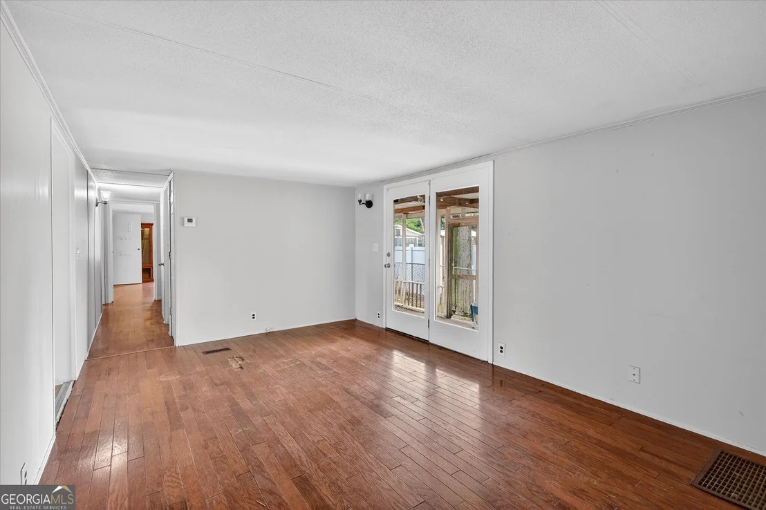 Photo of 405 5th Avenue