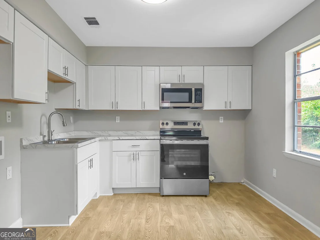 Photo of 3911 5th Street