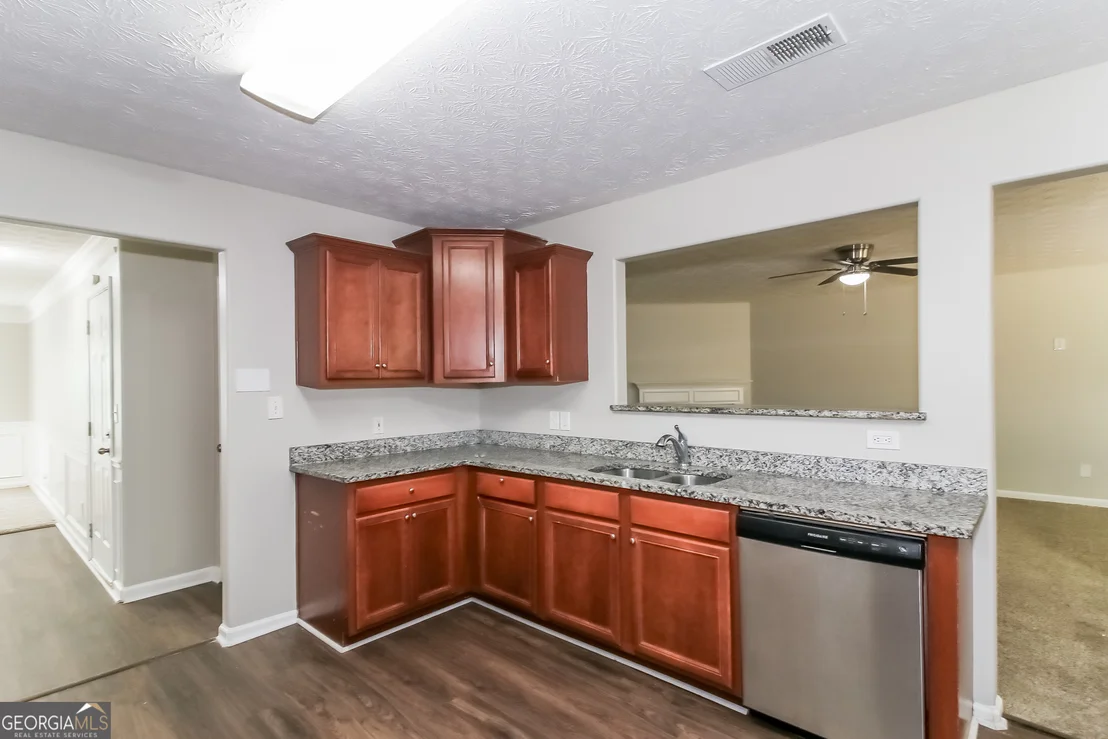Photo of 7634 Pine Gables Drive