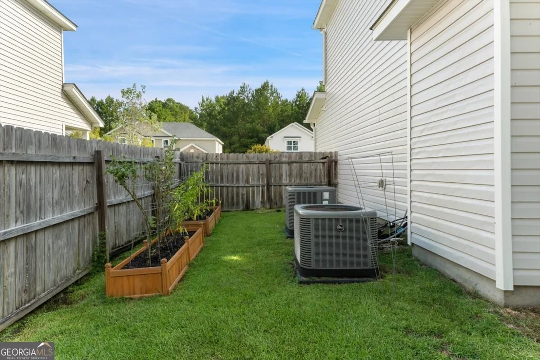 Photo of 107 Green Paddock Circle