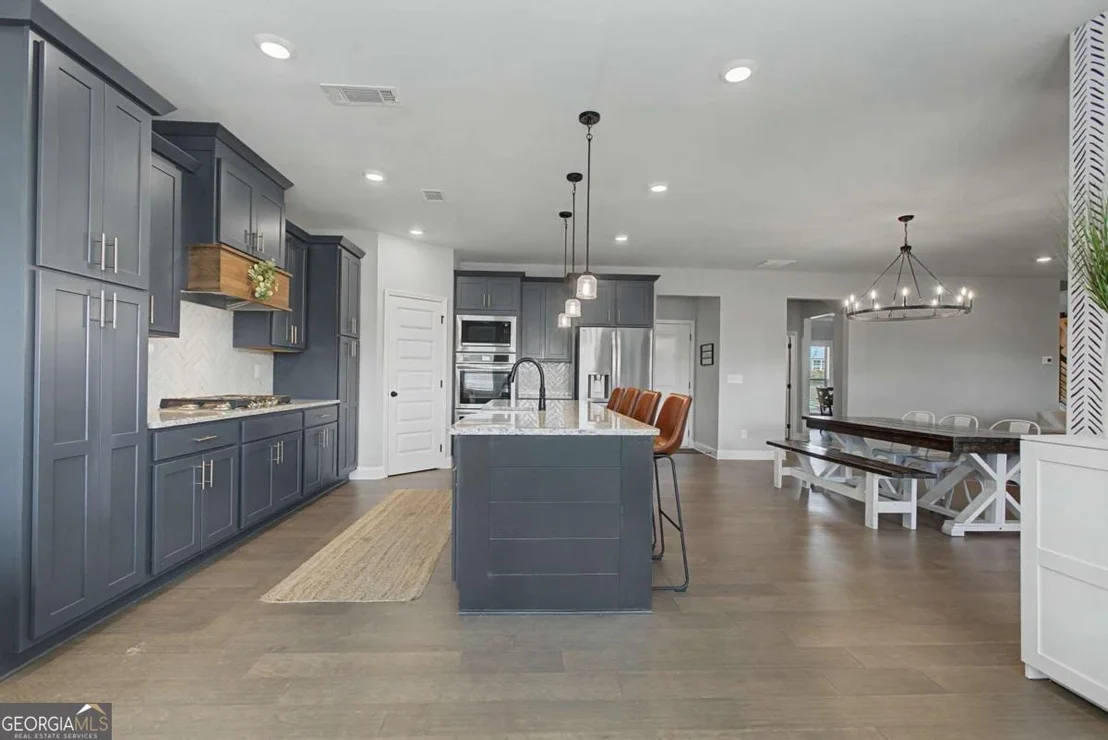 Photo of 3908 Meadowland Drive