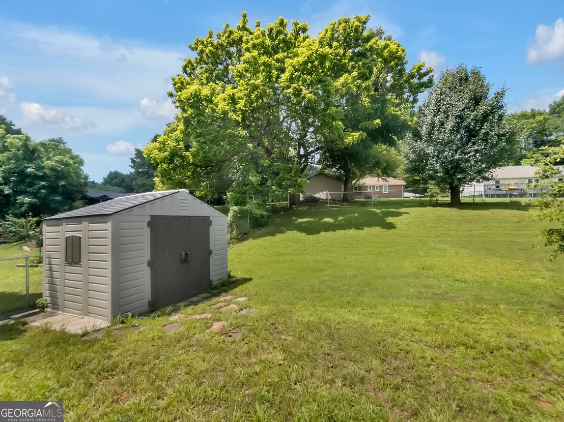 Photo of 1021 Windsor Drive